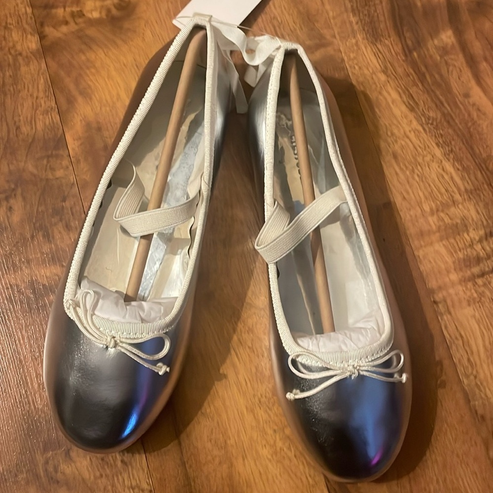 Girls strappy ballet slip on shoes. J.crew crew cuts
